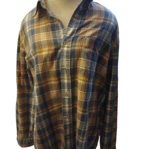 Men's button down plaid shirt